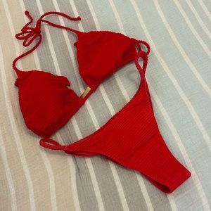 EUC Red Vix bikini